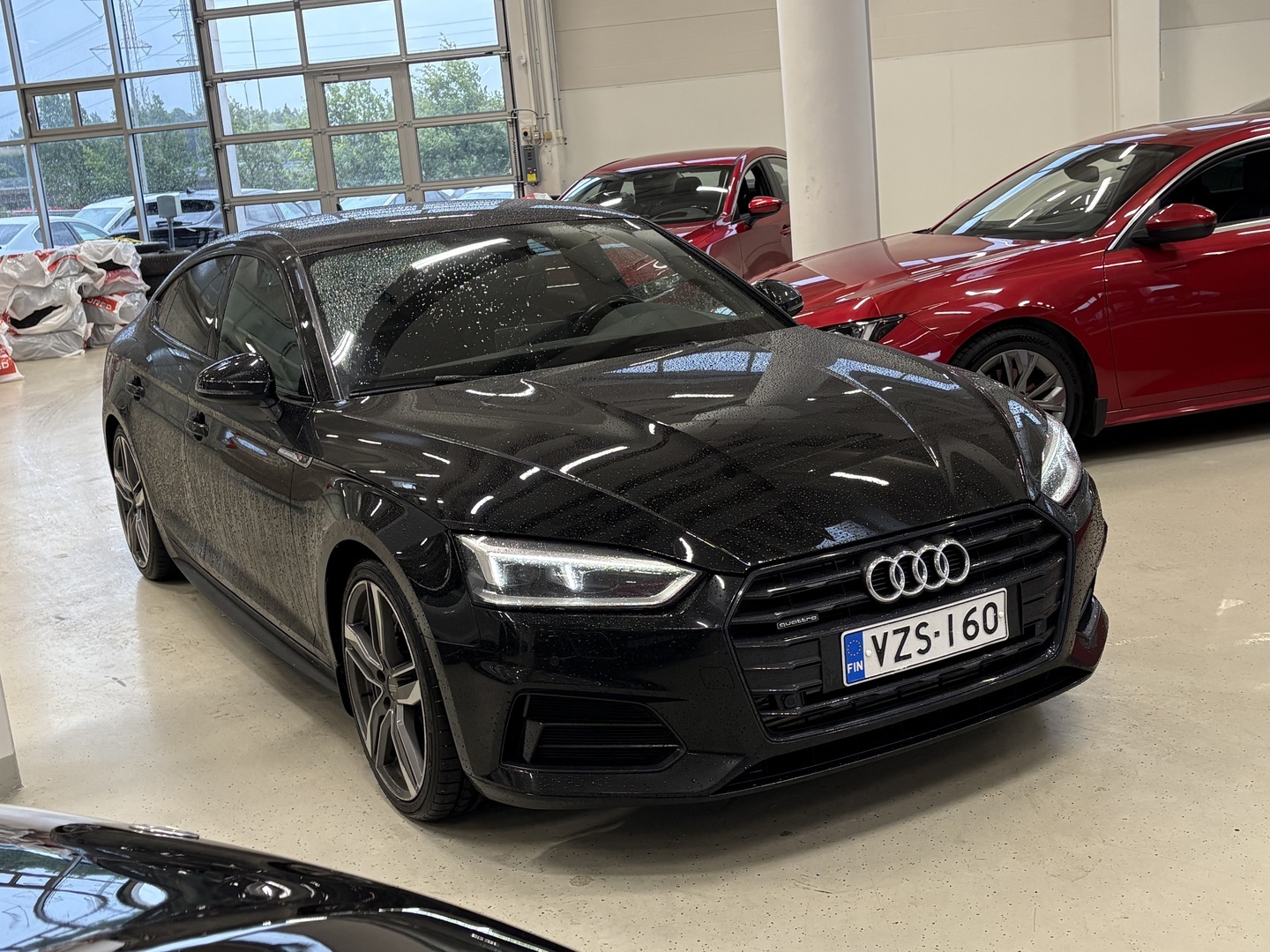 Audi - A5 - Sportback Business Sport Comfort Edition 2,0 TFSI 185 kW quattro S tronic S Line - Viistoperä