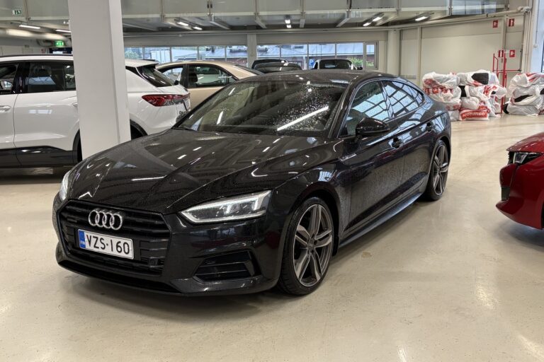 Audi - A5 - Sportback Business Sport Comfort Edition 2,0 TFSI 185 kW quattro S tronic S Line - Viistoperä
