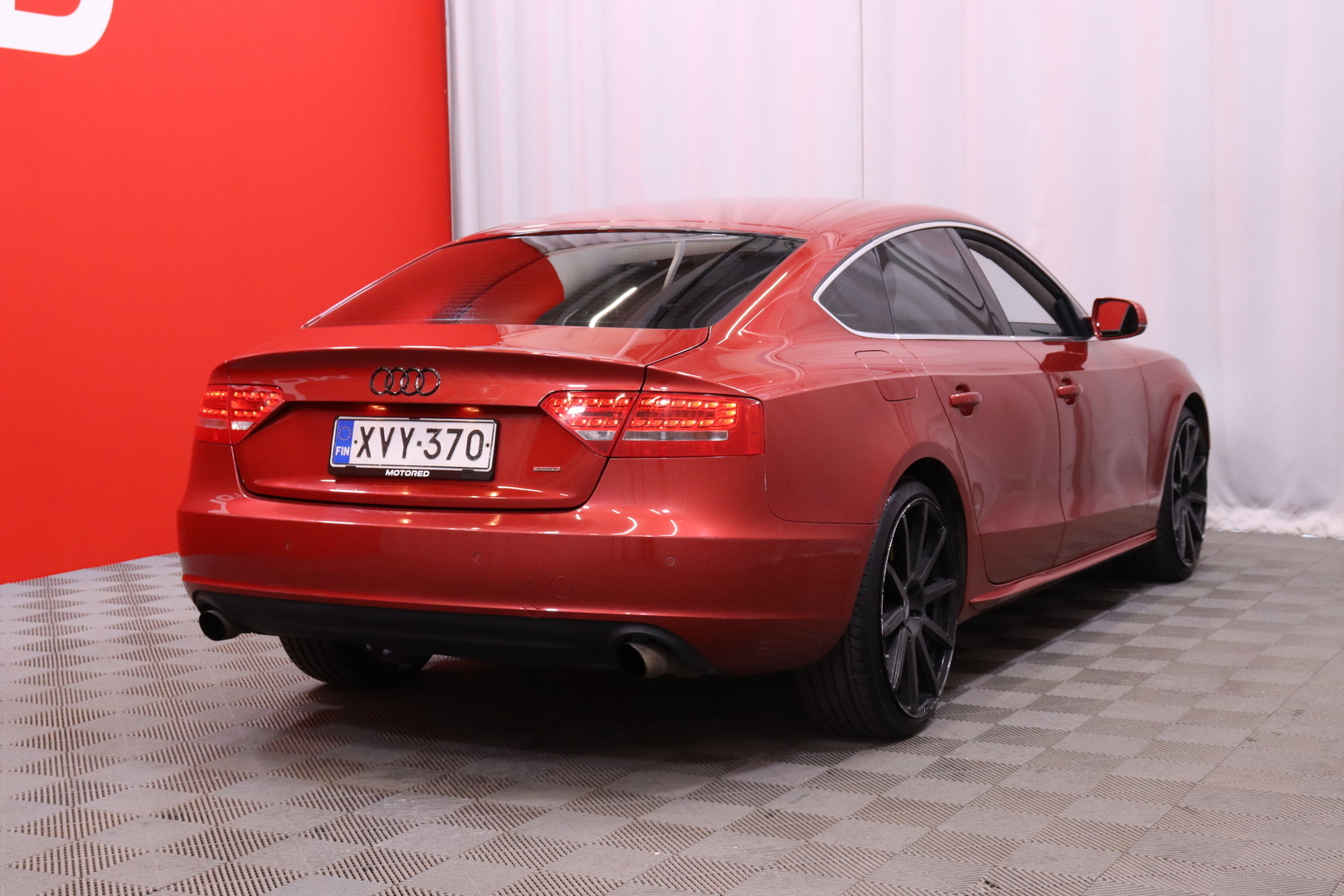 Audi - A5 - Sportback Business 2,0 TFSI 155 kW quattro S tronic-autom. - Viistoperä