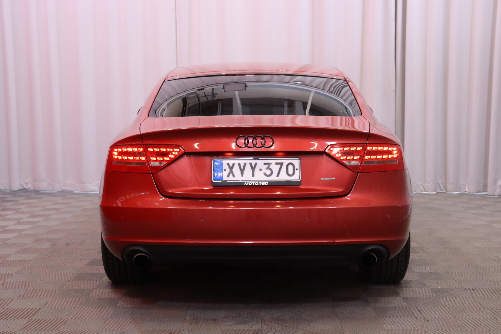 Audi - A5 - Sportback Business 2,0 TFSI 155 kW quattro S tronic-autom. - Viistoperä