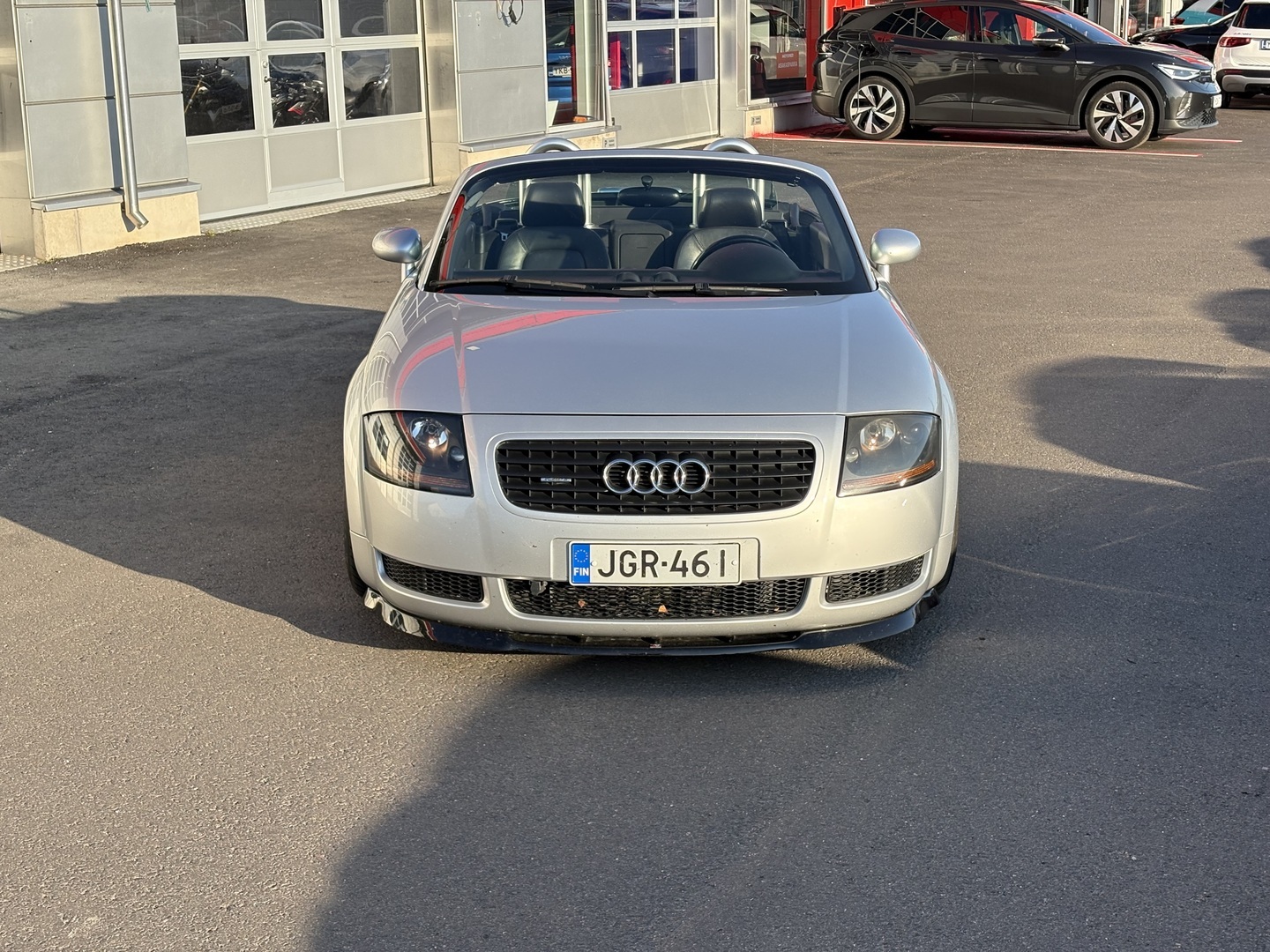 Audi - TT - Roadster 1,8 T quattro // Upea kunto ! / Kerscher / Bose / Nahkapenkit / Sähkökatto / Jakopää tehty! // - Avoauto