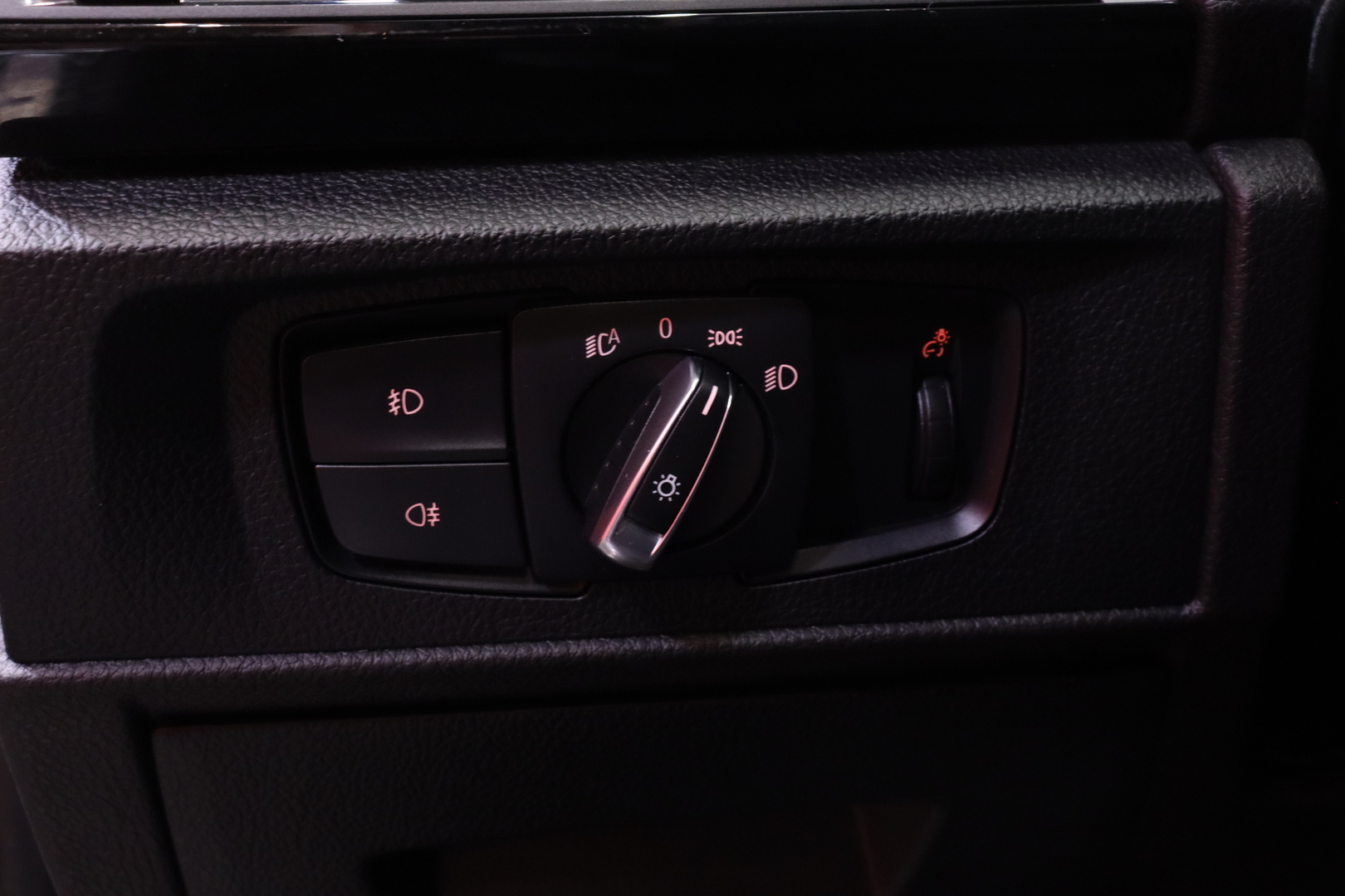 BMW - 120 - F20 Hatchback 120d A Business M Sport - Viistoperä