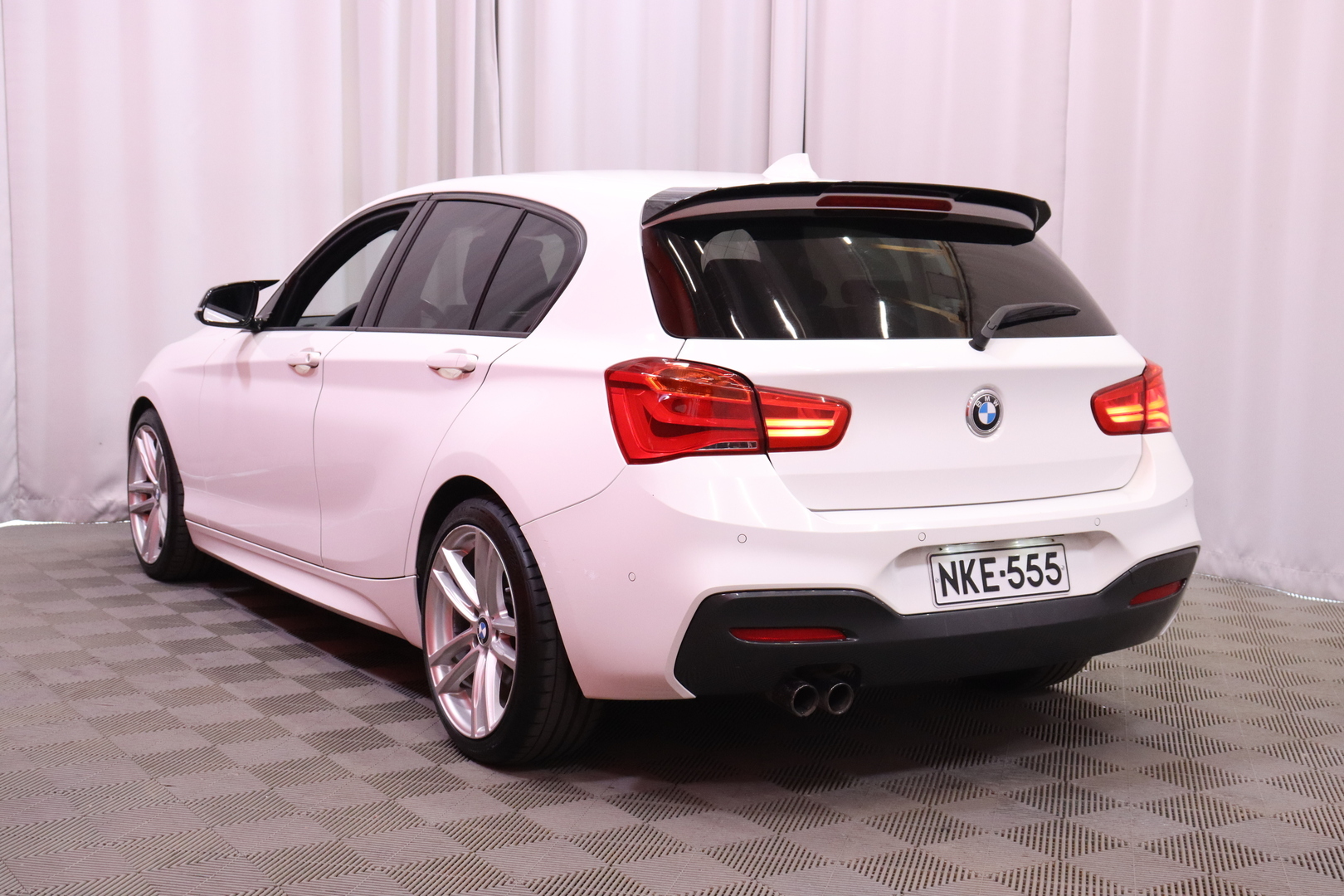BMW - 120 - F20 Hatchback 120d A Business M Sport - Viistoperä