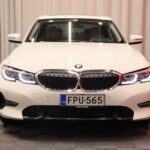 BMW - 330 - G20 Sedan 330e xDrive A Charged Edition Sport // Suomi-auto / Laser / HUD / H&K / Comfort Access / Muistipenkki / 360° / Kattoluukku // - Sedan