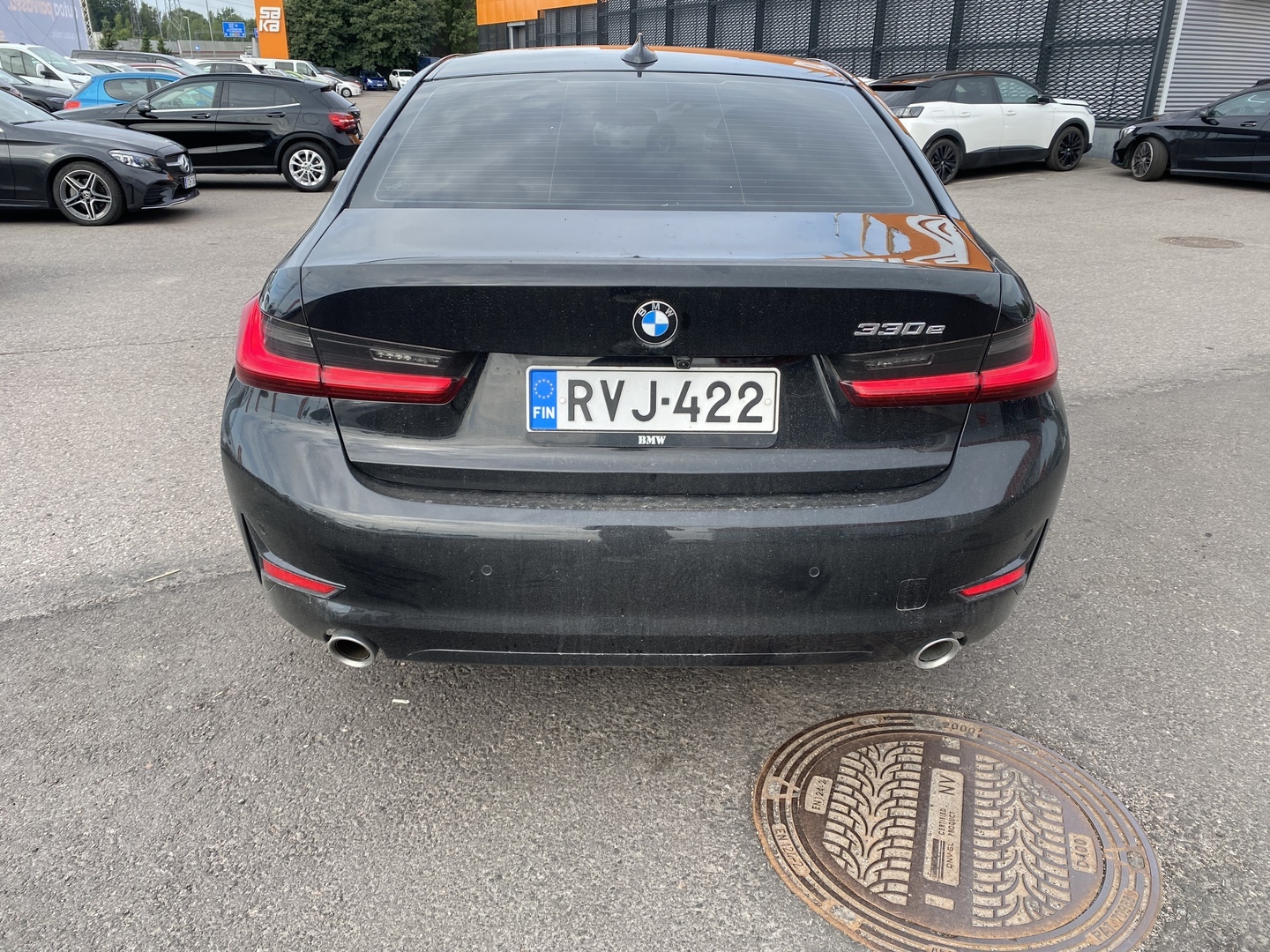 BMW - 330 - 330e // Sport-penkit / Navi / Vakkari / Kamera // - Sedan