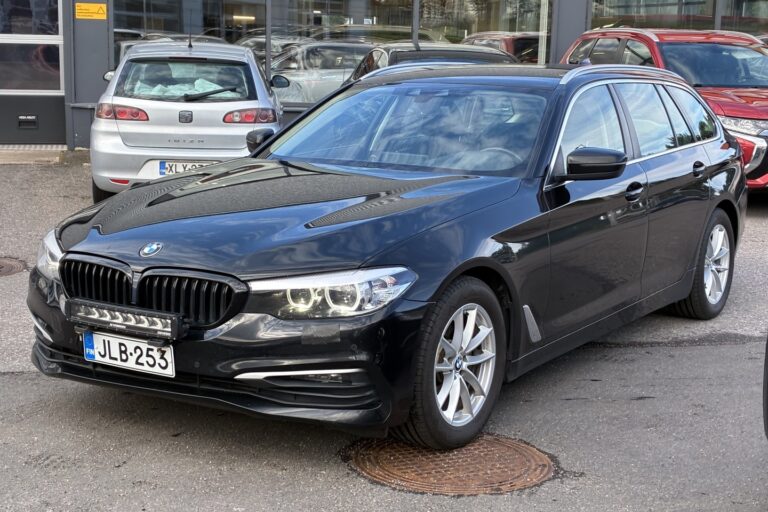 BMW - 520 - G31 Touring 520d A xDrive Business - Farmari