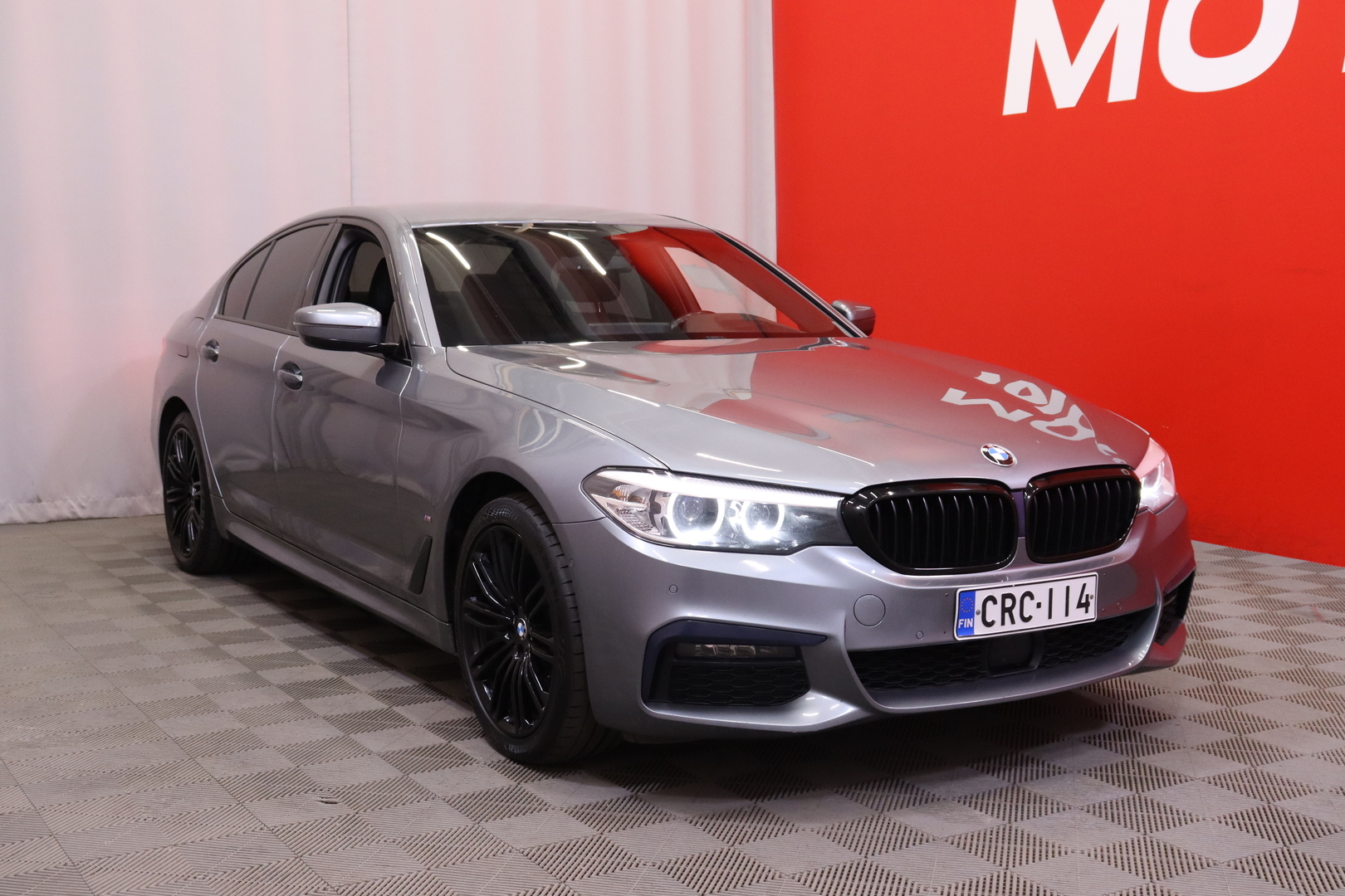 BMW - 530 - G30 Sedan 530e A Charged Edition M Sport - Sedan