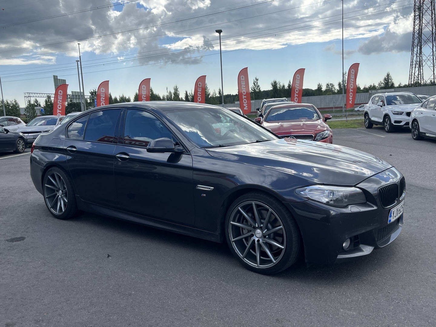 BMW - 530 - F10 Sedan 530d TwinPower Turbo M-Sport - Sedan