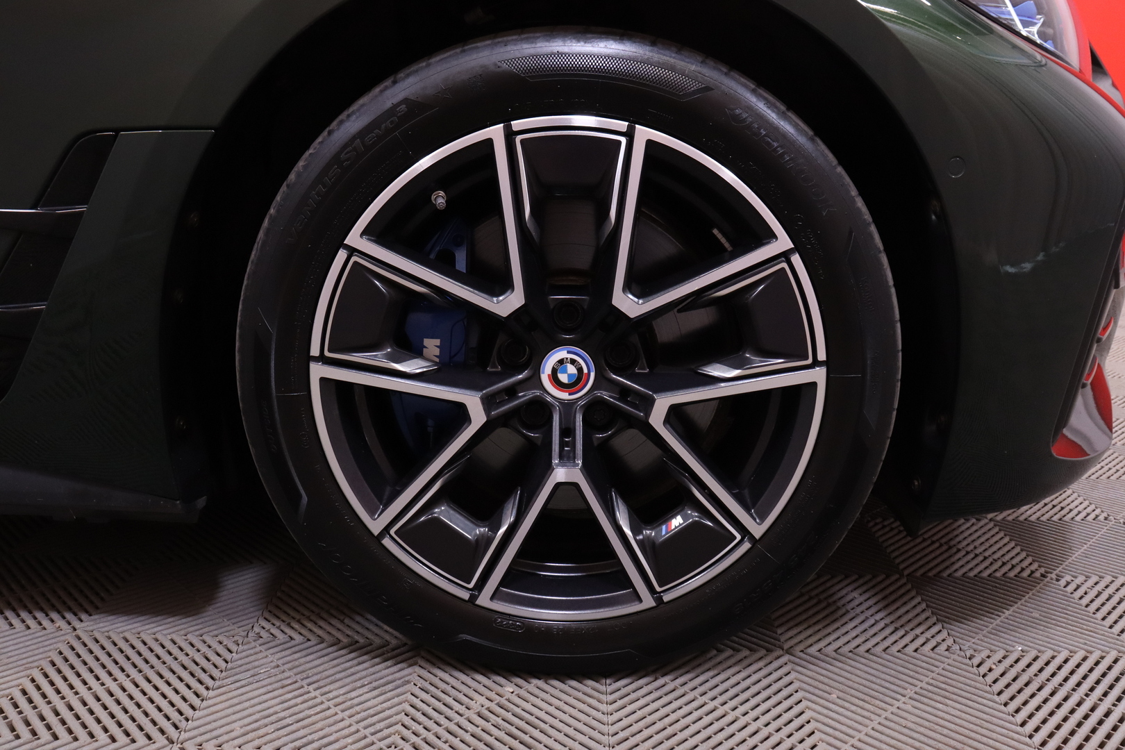 BMW - I4 - M50 - Sedan