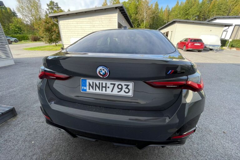 BMW i4 M50