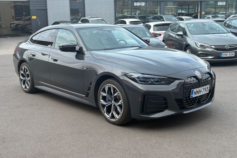 BMW - I4 M50 - Super Charged - Sedan