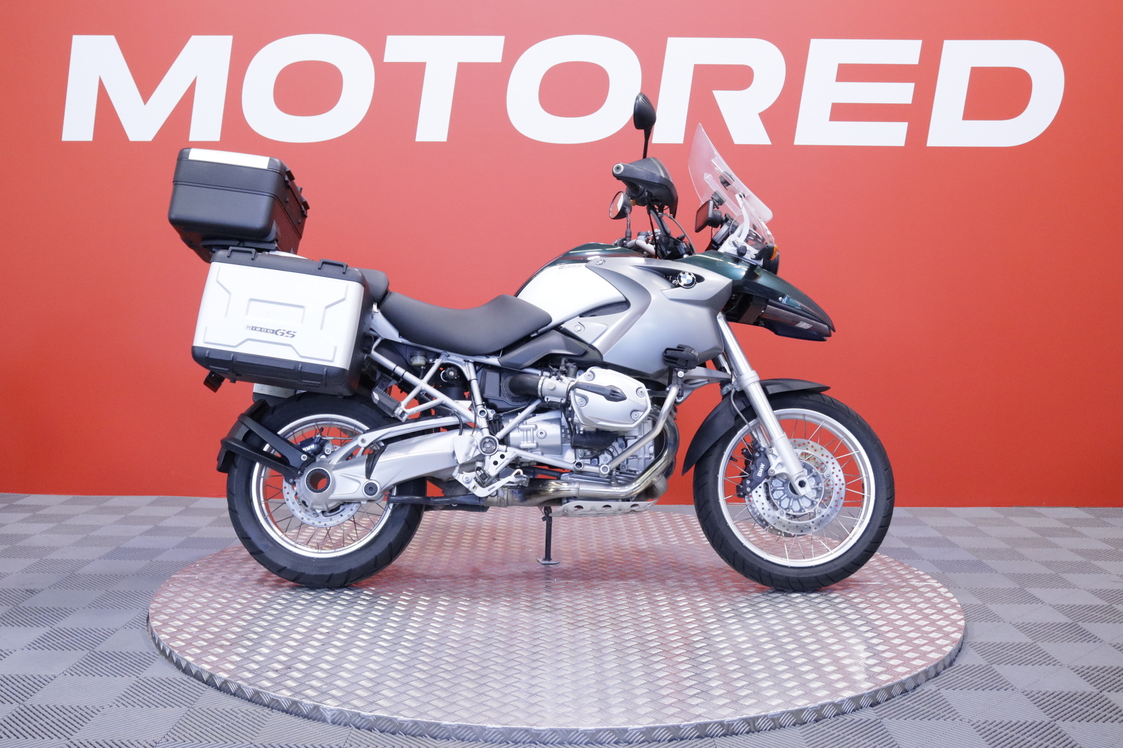 BMW - R - 1200 GS // Juuri sapaunut / 3x Laukut / Navi / 2x Avain / ABS // - Moottoripyörä