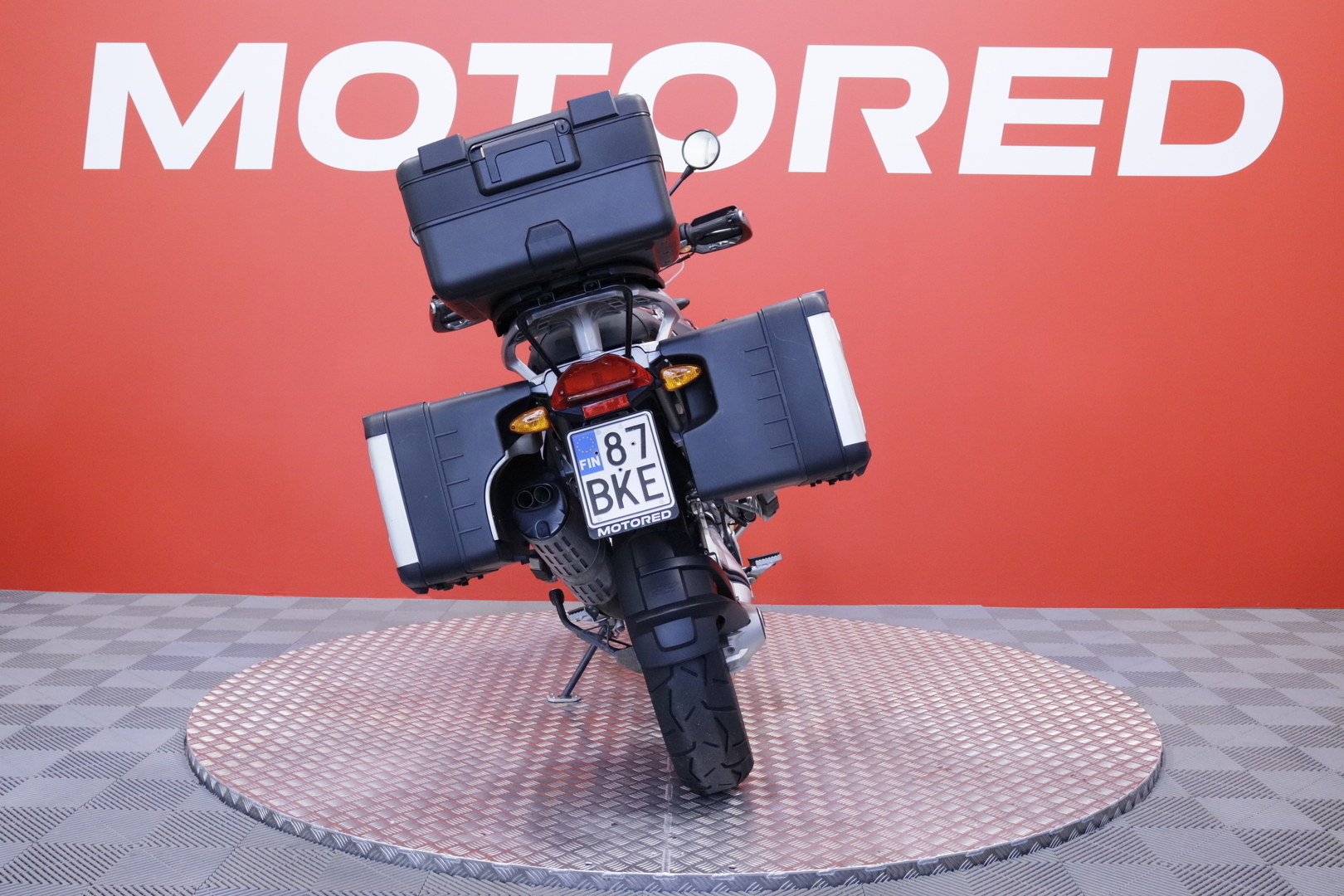 BMW - R - 1200 GS // Juuri sapaunut / 3x Laukut / Navi / 2x Avain / ABS // - Moottoripyörä