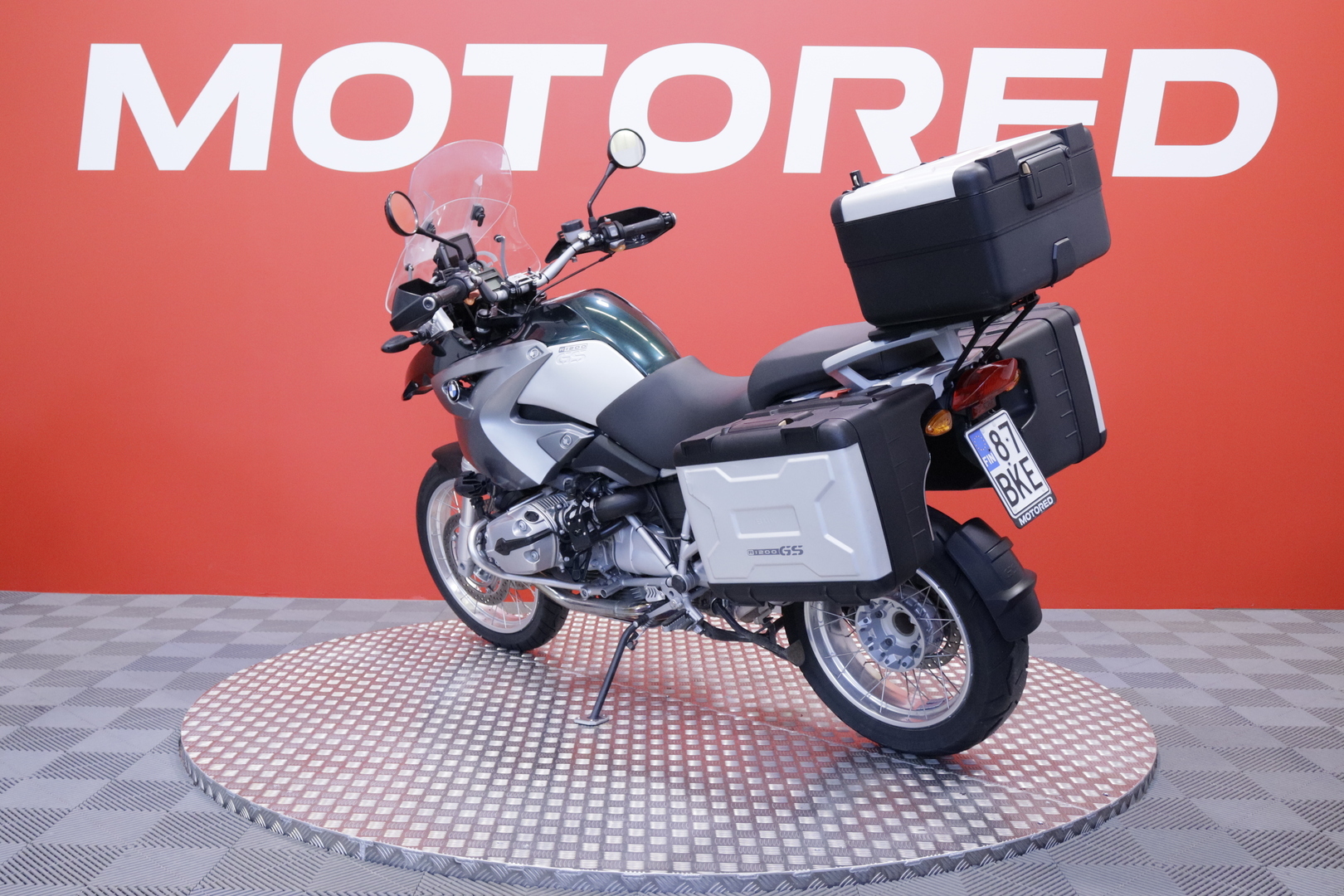 BMW - R - 1200 GS // Juuri sapaunut / 3x Laukut / Navi / 2x Avain / ABS // - Moottoripyörä