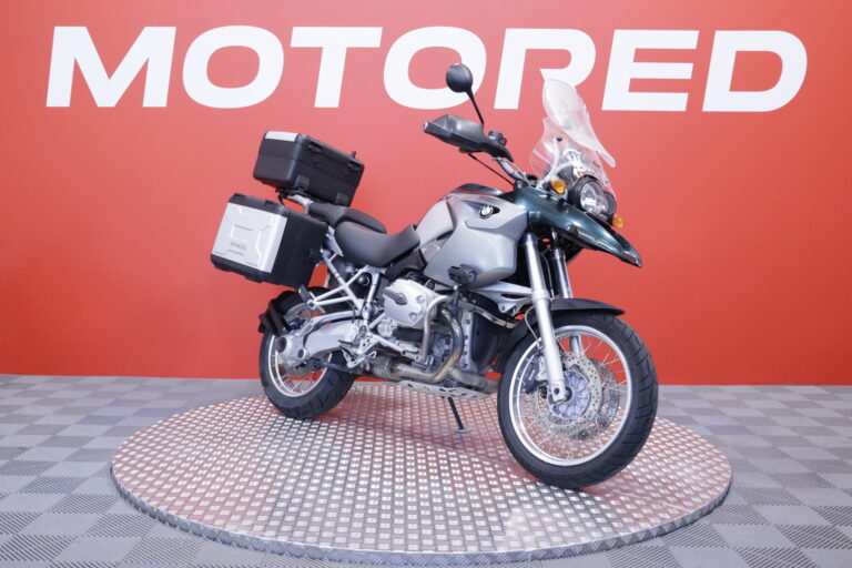 BMW - R - 1200 GS // Juuri sapaunut / 3x Laukut / Navi / 2x Avain / ABS // - Moottoripyörä