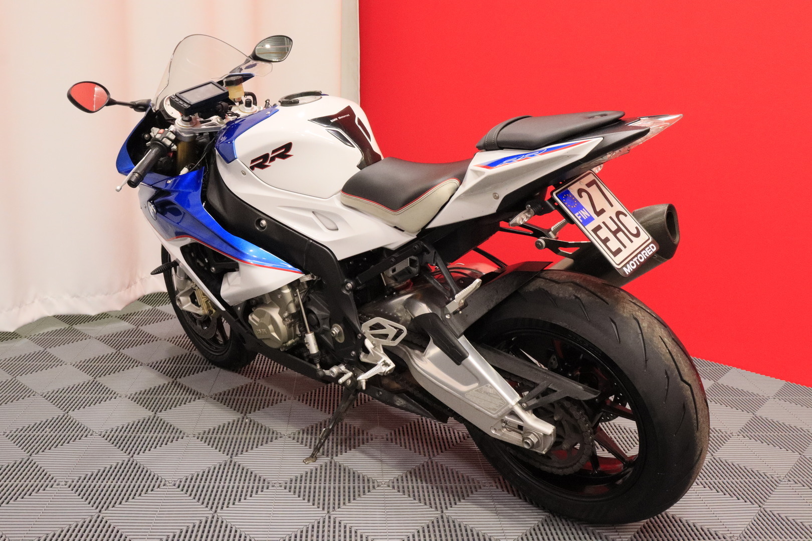 BMW - S - 1000RR // Juuri saapunut! / Suomi-pyörä / Huoltokirja / Akrapovic / Vakkari / Shifter / ABS // - Moottoripyörä
