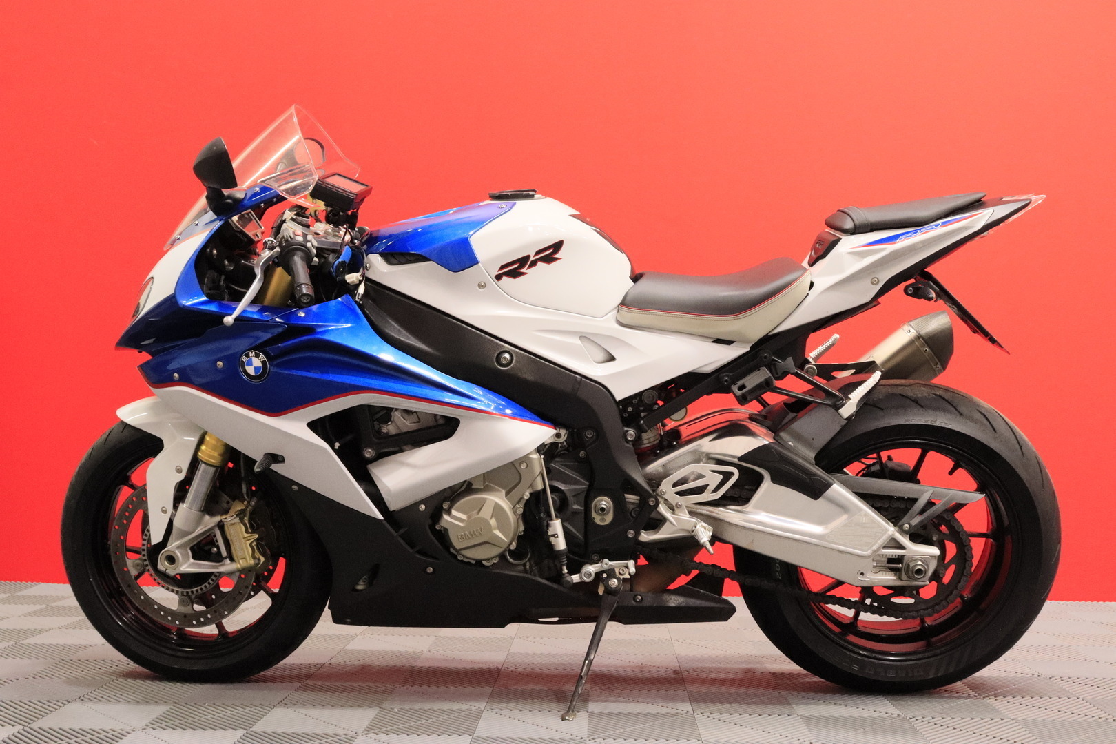 BMW - S - 1000RR // Juuri saapunut! / Suomi-pyörä / Huoltokirja / Akrapovic / Vakkari / Shifter / ABS // - Moottoripyörä