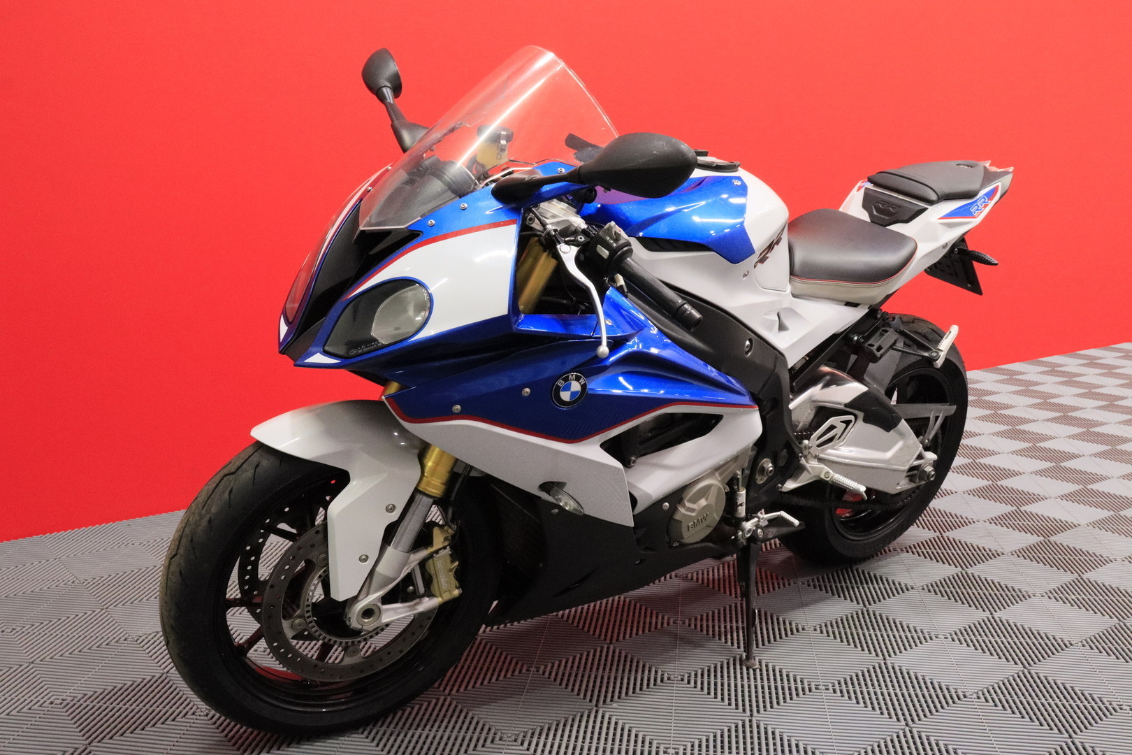 BMW - S - 1000RR // Juuri saapunut! / Suomi-pyörä / Huoltokirja / Akrapovic / Vakkari / Shifter / ABS // - Moottoripyörä