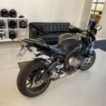 BMW - S - 1000RR // Juuri saapunut! / Suomi-pyörä / Huoltokirja / Ajomodet / Shifter / Kaatumatapit // - Moottoripyörä