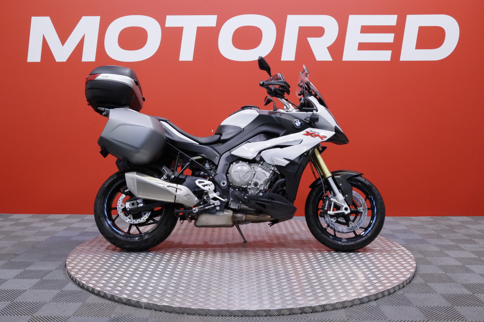 BMW - S - 1000XR // Suomi-Pyörä / Huoltokirja / ESA / Cruise / 3x laukut // - Moottoripyörä