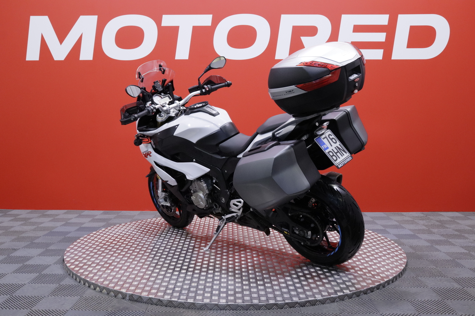 BMW - S - 1000XR // Suomi-Pyörä / Huoltokirja / ESA / Cruise / 3x laukut // - Moottoripyörä