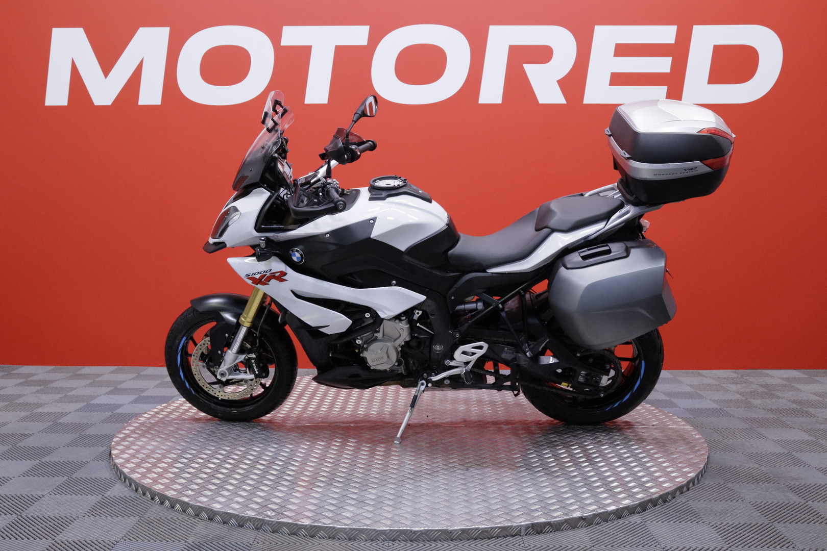 BMW - S - 1000XR // Suomi-Pyörä / Huoltokirja / ESA / Cruise / 3x laukut // - Moottoripyörä