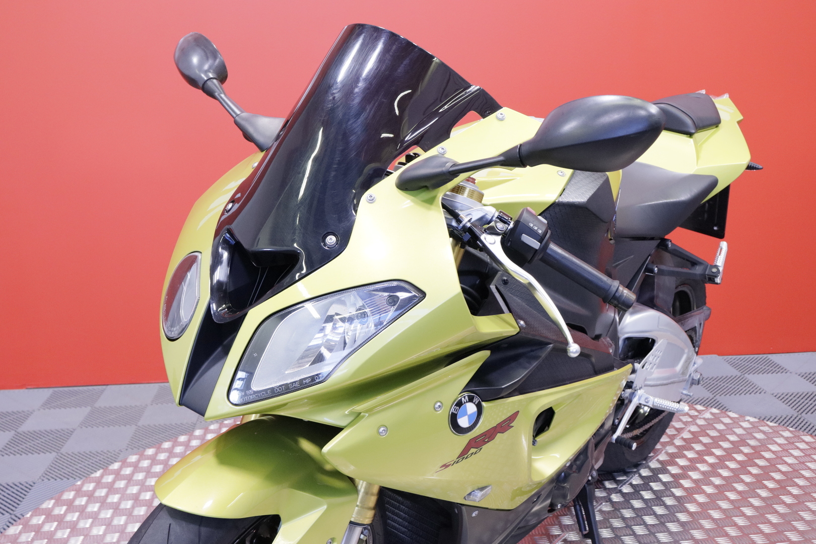 BMW - S - 1000RR // Suomi-pyörä / Akrapovic / Huoltokirja // - Moottoripyörä