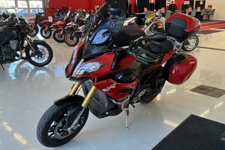 BMW S 1000 XR