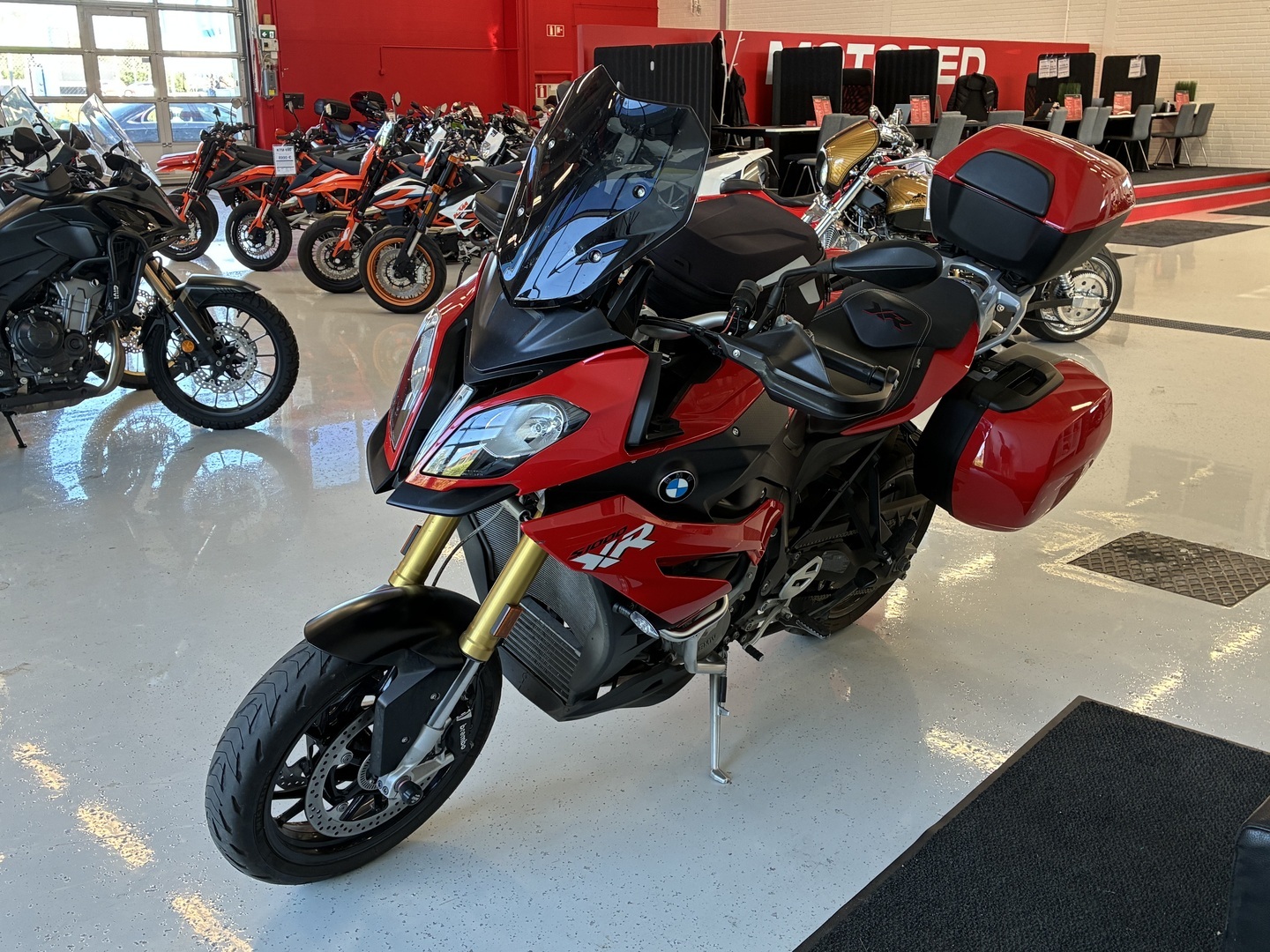 BMW - S - 1000XR // Navi / Akrapovic / Comf, tour, Dynamic // - Moottoripyörä