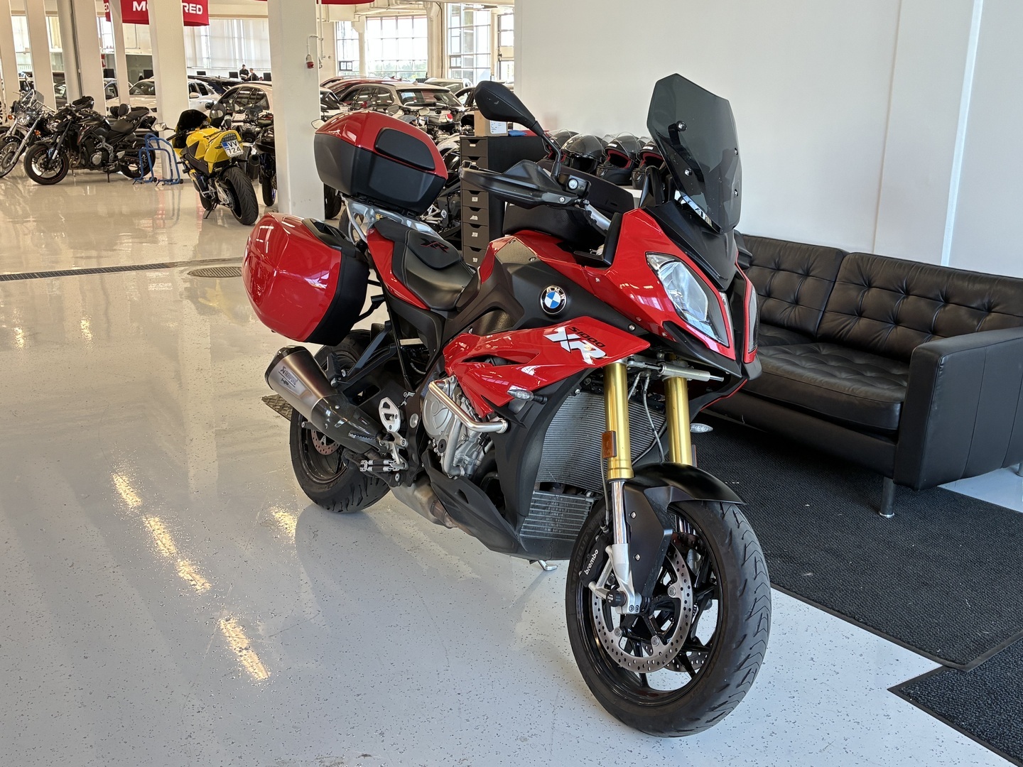 BMW - S - 1000XR // Navi / Akrapovic / Comf, tour, Dynamic // - Moottoripyörä