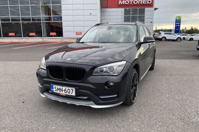 BMW - X1 - E84 xDrive20d A Business - Maastoauto