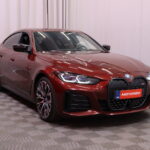 BMW - i4 M50 - Super Charged M Sport Pro / Laser / Kattoluukku / HUD / 360° / ACC / Harman&Kardon / Koukku / Adaptive M-alusta - Sedan