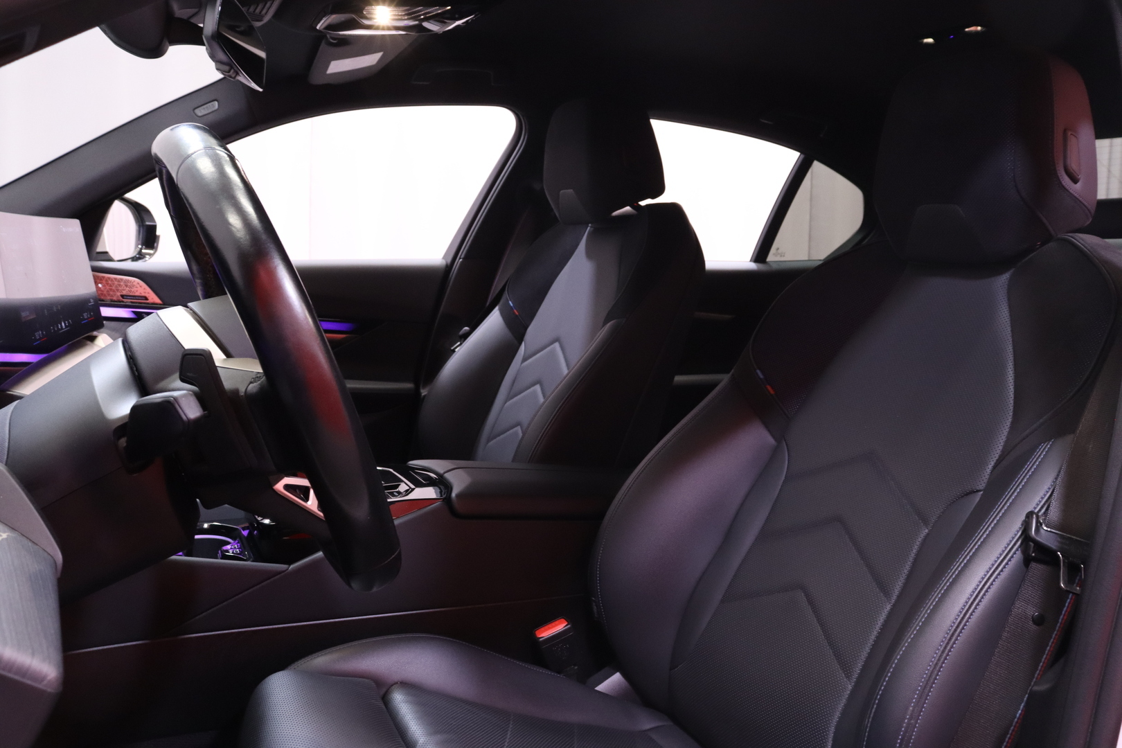 BMW - i5 - G60 eDrive40 M Sport Pro - Sedan