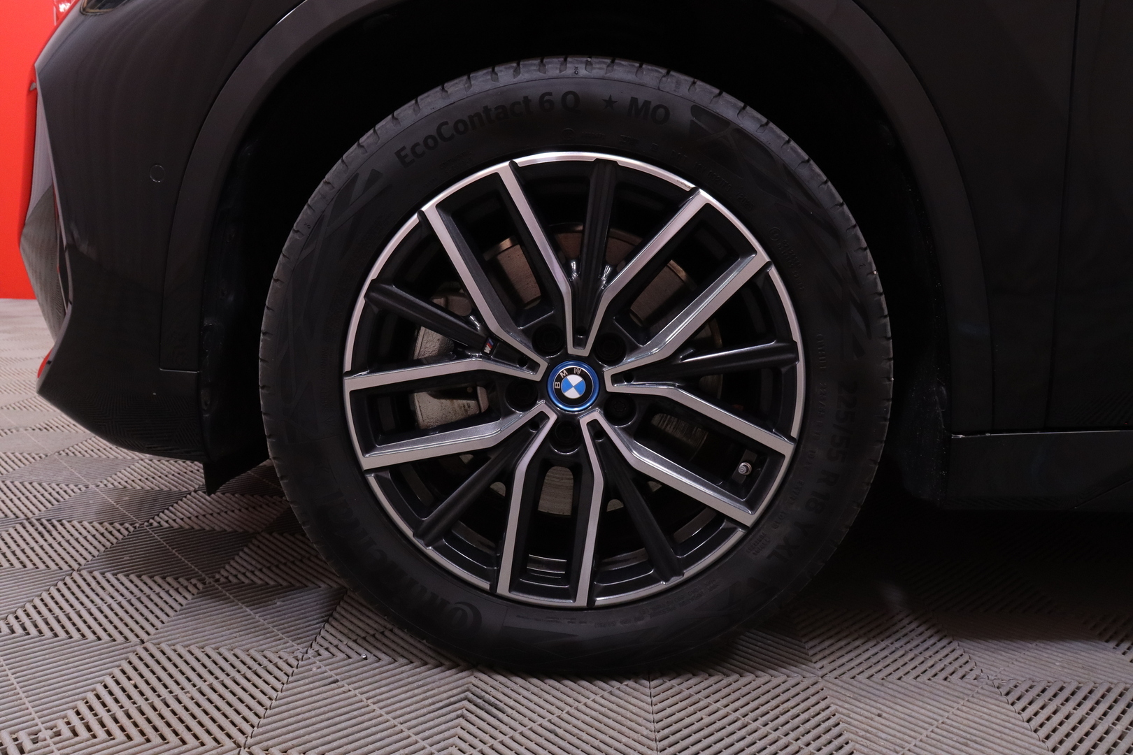 BMW - iX1 - U11 30 xDrive Fully Charged M Sport - Maastoauto