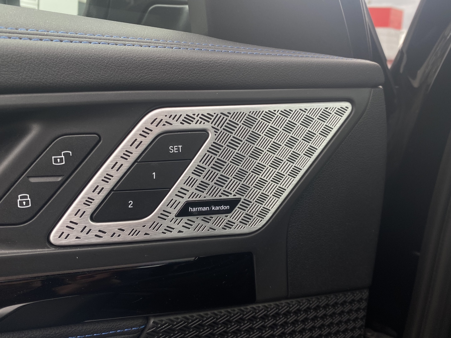 BMW - iX1 - U11 30 xDrive Fully Charged M Sport - Maastoauto