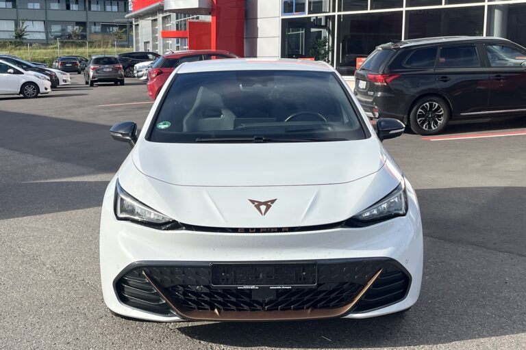 CUPRA - Born - 150 kW 58 kWh - Viistoperä