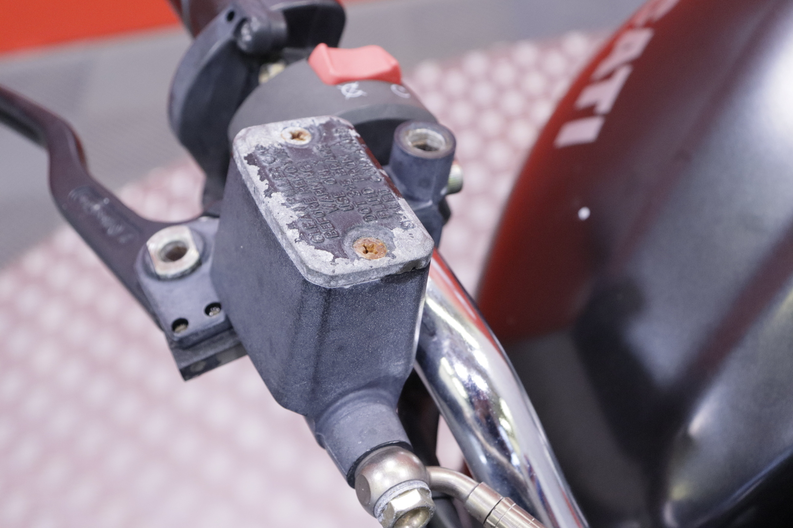 Ducati - MONSTER - 600 // Myydään osoitteessa Huutokaupat.com // - Moottoripyörä
