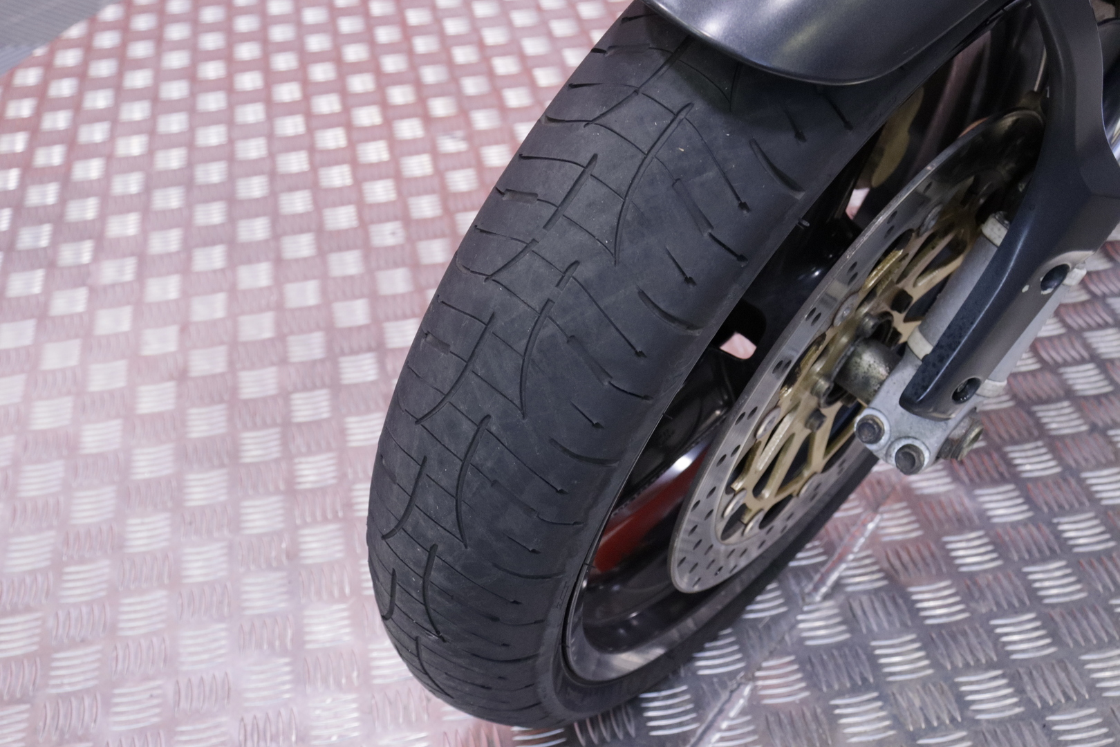 Ducati - MONSTER - 600 // Myydään osoitteessa Huutokaupat.com // - Moottoripyörä