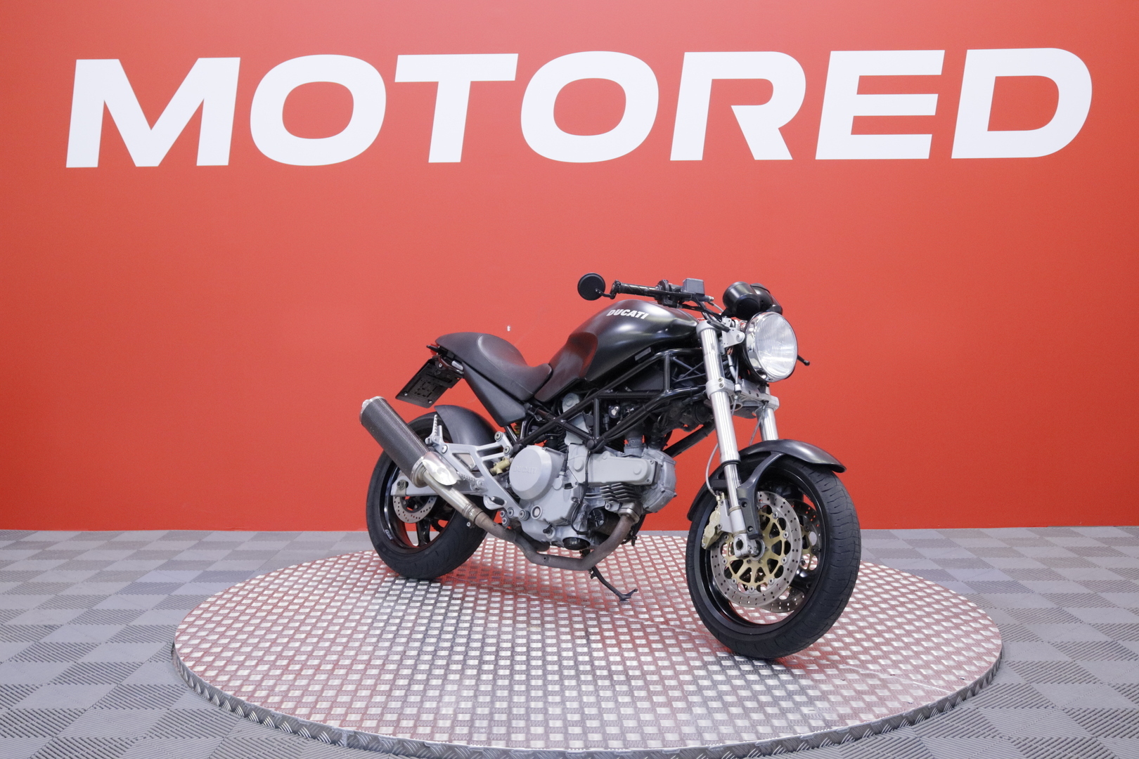 Ducati - MONSTER - 600 // Myydään osoitteessa Huutokaupat.com // - Moottoripyörä