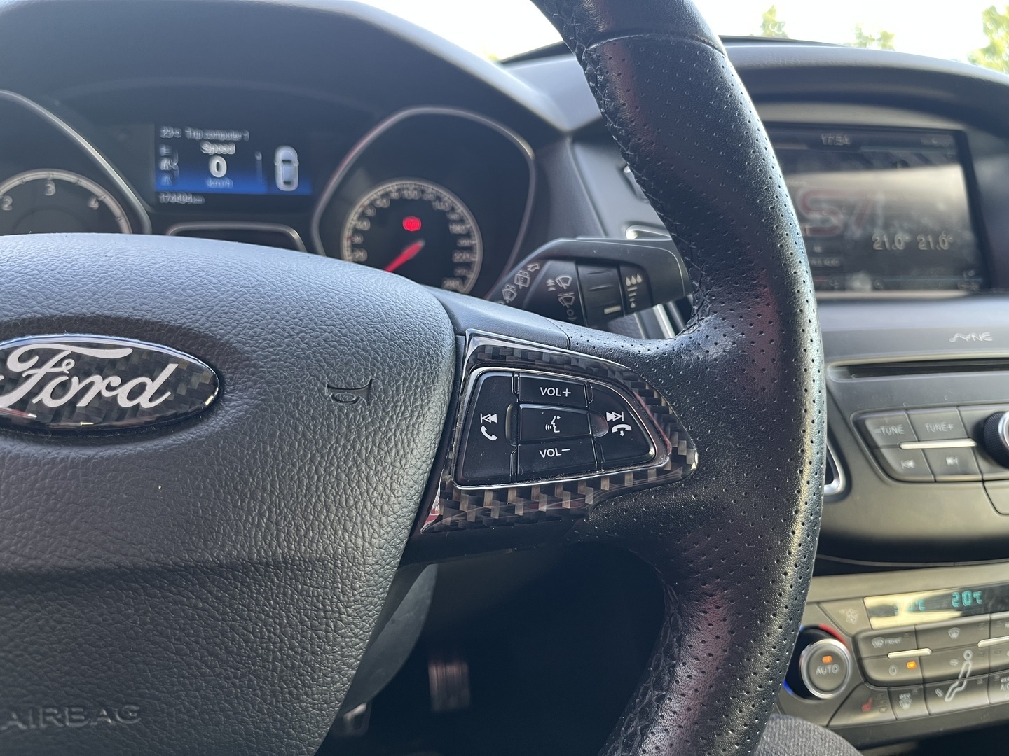 Ford - Focus - ST 2.0 TDCi 185 hv - Viistoperä