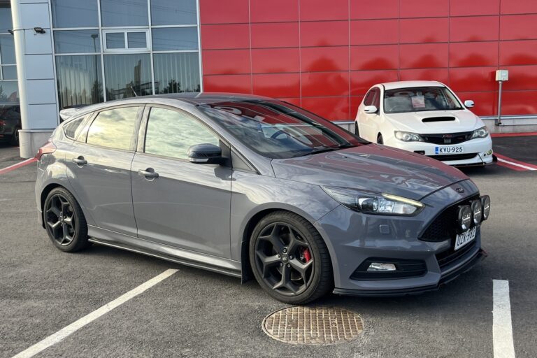 Ford - Focus - ST 2.0 TDCi 185 hv - Viistoperä