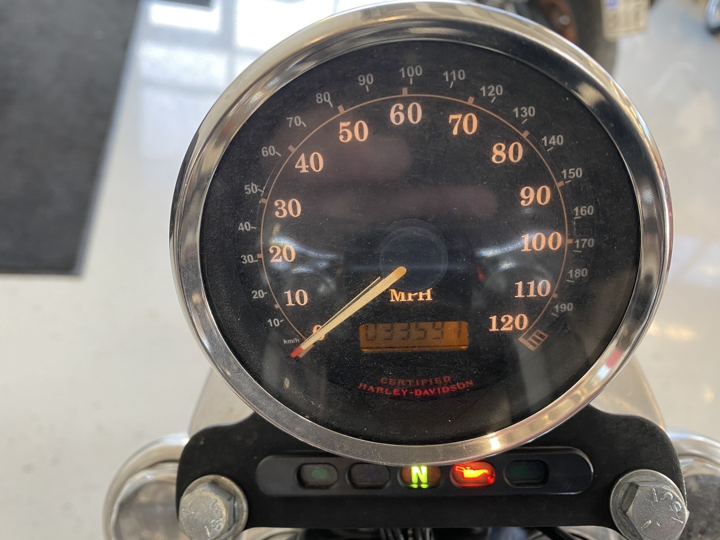Harley-Davidson - DYNA - FXDI Dyna Super Glide // Juuri saapunut / Todella tyylikäs! // - Moottoripyörä
