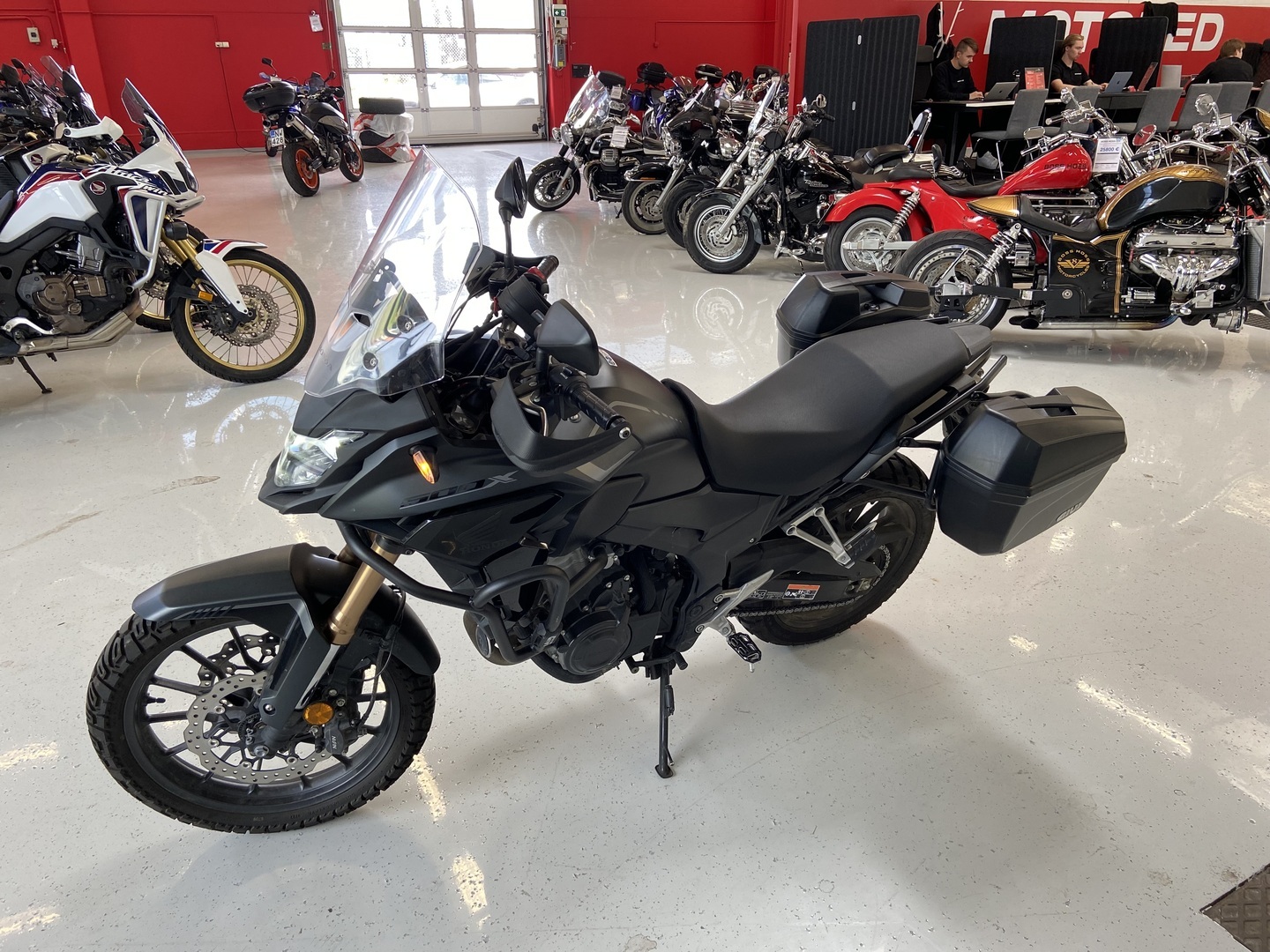 Honda - CB - 500 X // Juuri saapunut! / Suomi-pyörä / Laukut // - Moottoripyörä