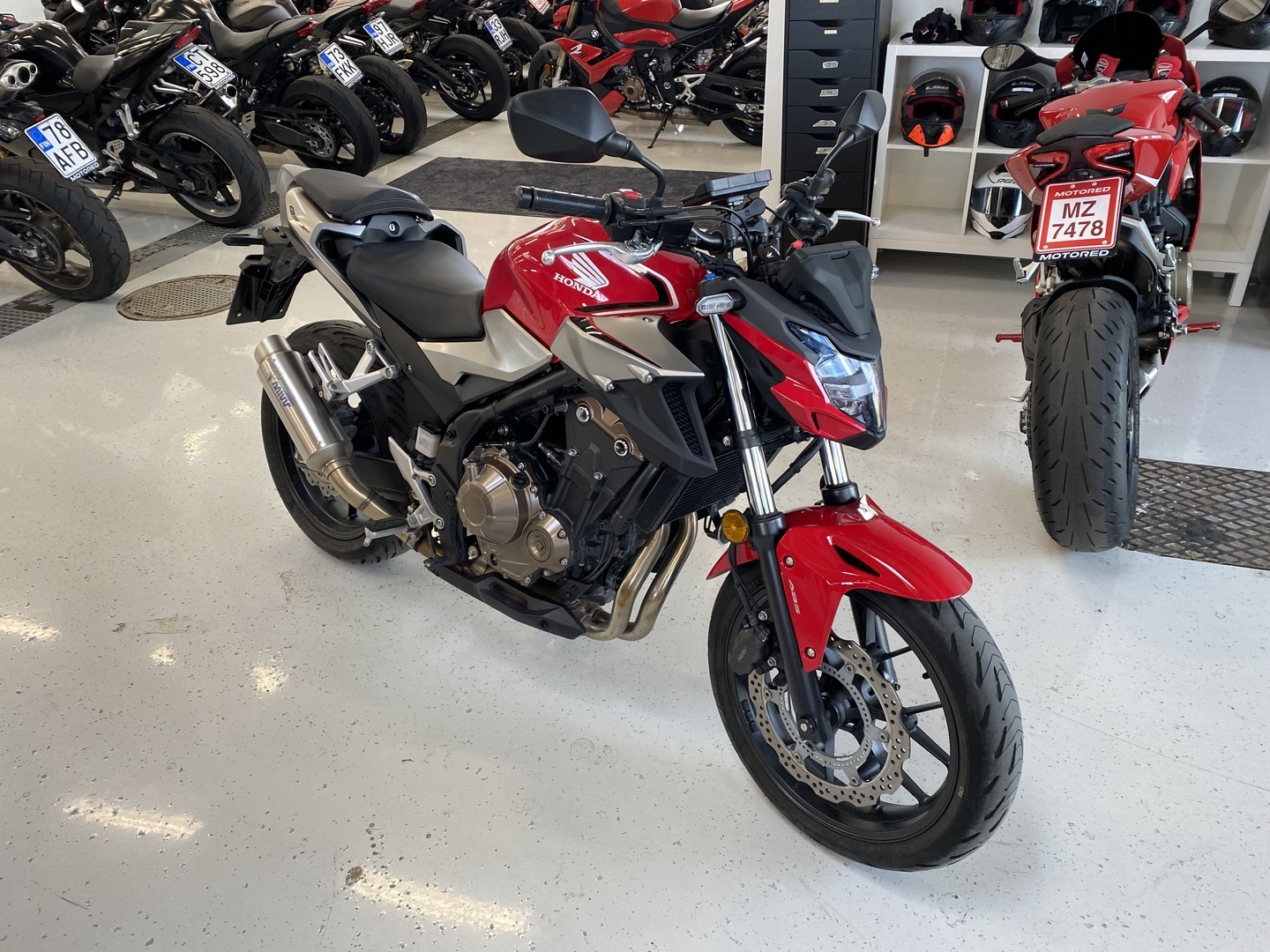 Honda - CB - 500 // Juuri saapunut! / MIVV / ABS / Navi // - Moottoripyörä