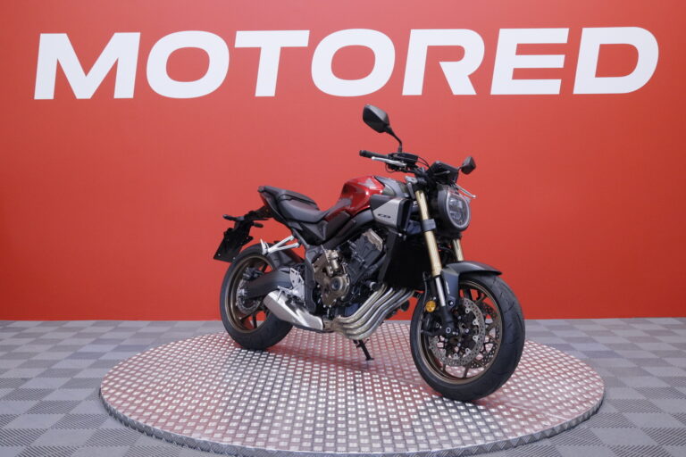 Honda - CB - 650 R // Juuri saapunut! / Suomi-pyörä / Huoltokirja / E-Clutch / Shifter // - Moottoripyörä