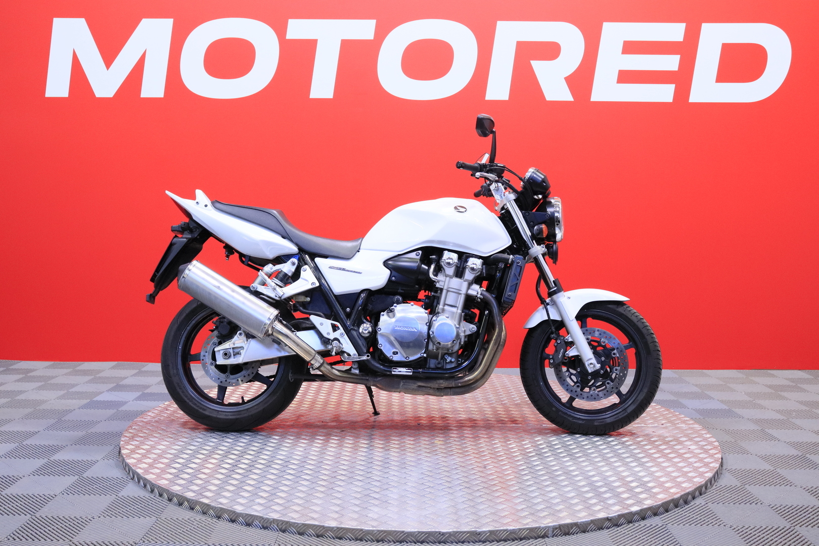 Honda - CB - 1300 // Huoltokirja / Säädettävät kahvat // - Moottoripyörä