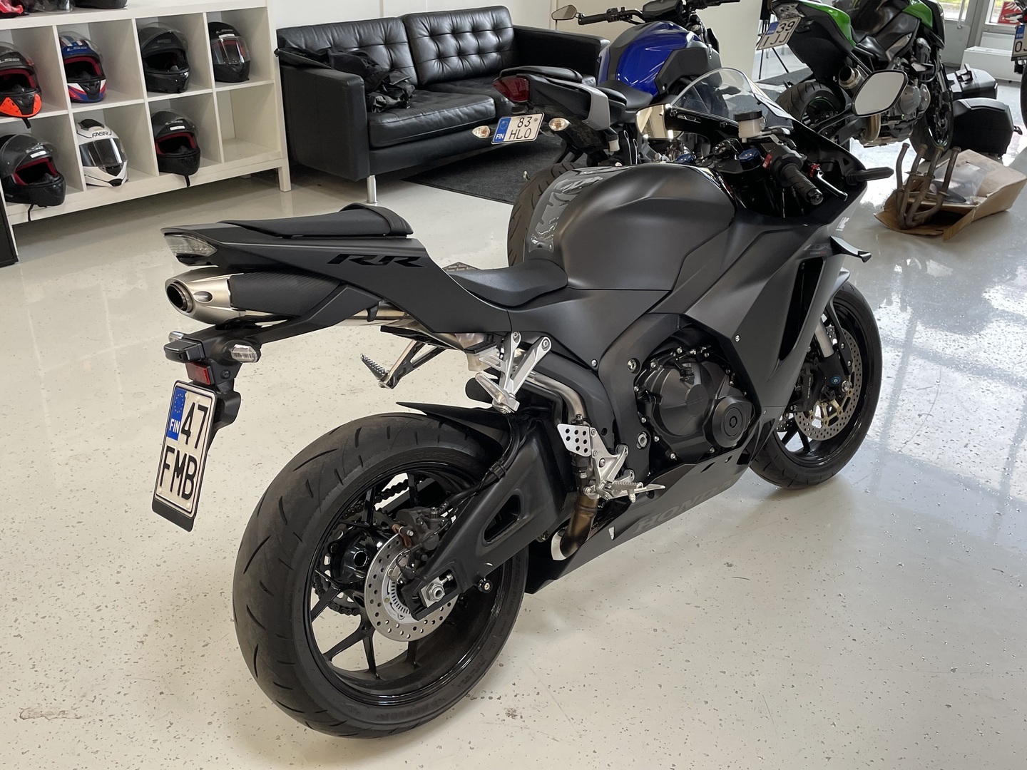 Honda - CBR - 600 RR // Juuri saapunut / Shifter / DCT // - Moottoripyörä