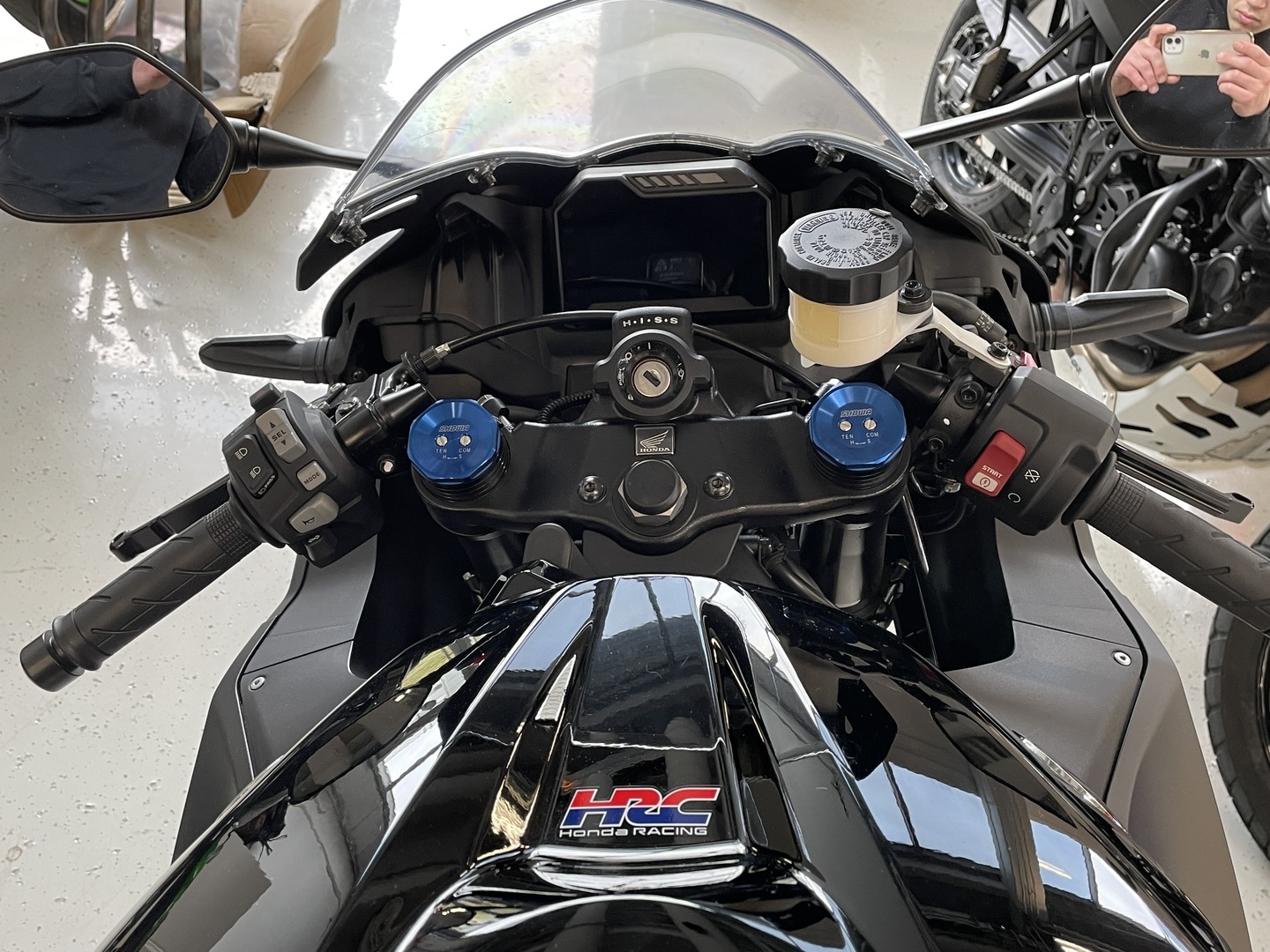 Honda - CBR - 600 RR // Juuri saapunut / Shifter / DCT // - Moottoripyörä