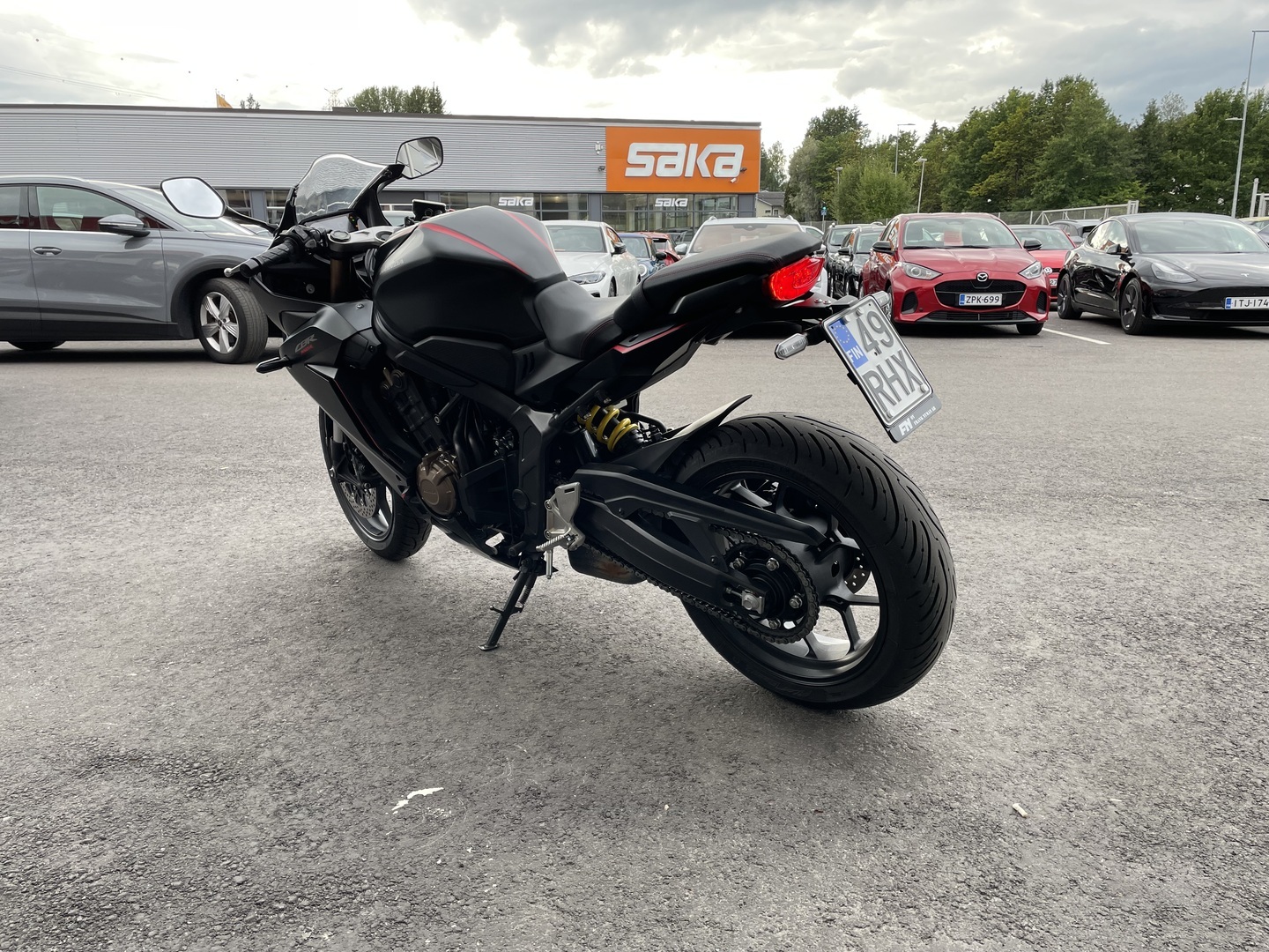 Honda - CBR - 650R // Suomi-pyörä / Vähän ajettu! / Uudet renkaat // - Moottoripyörä