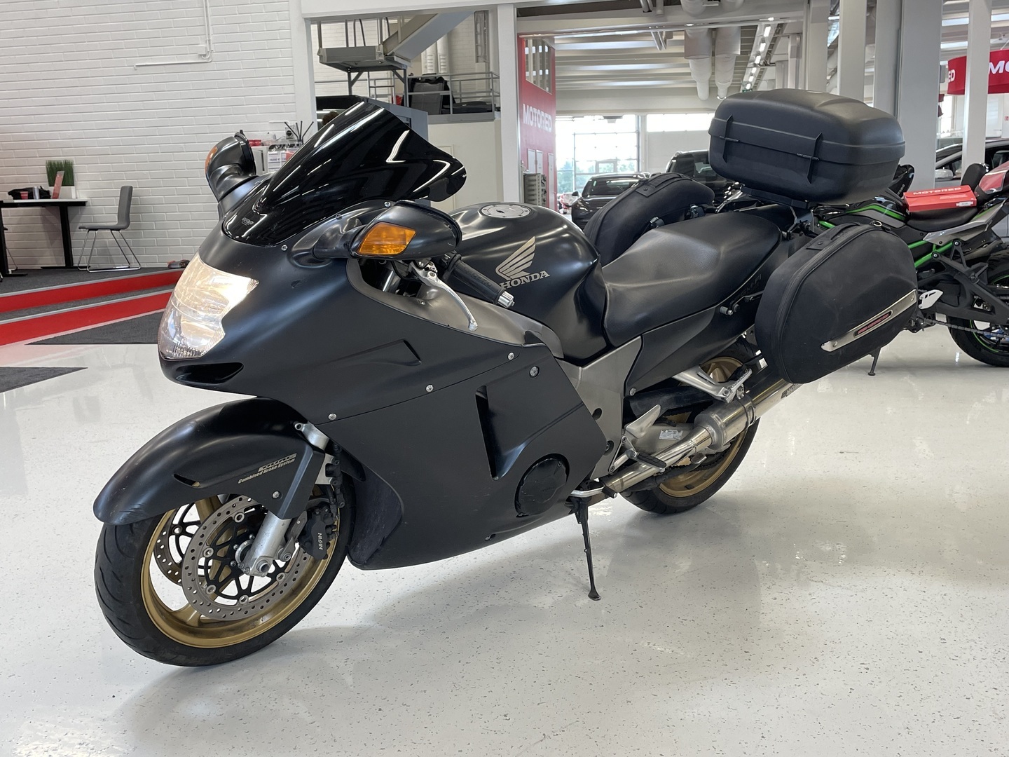 Honda - CBR - 1100 XX Super Blackbird // Yoshimura / 3x laukut / Juuri saapunut // - Moottoripyörä